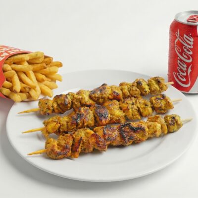 3 PINCHITOS MENÚ